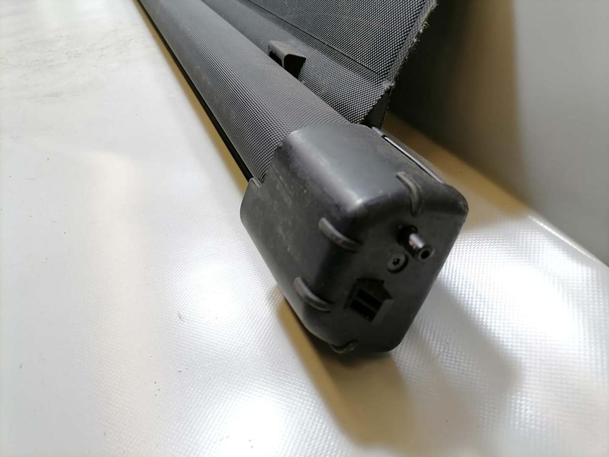 VW Passat 3BG original Laderaumrollo Abdeckung Kofferraum BJ02